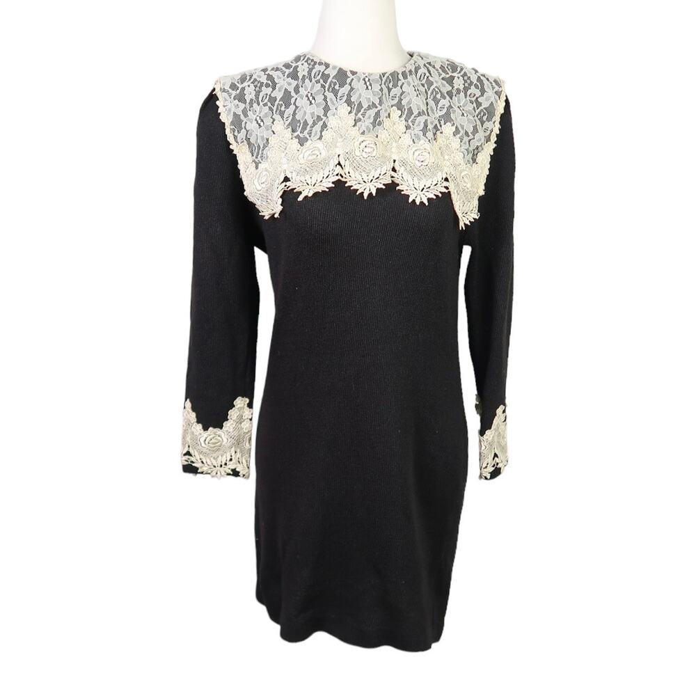 Vintage 80s Jeffrey & Dara black knit sweater mini dress cream lace collar 6